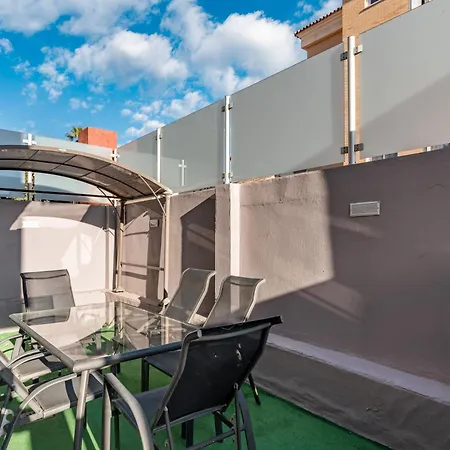 Almendros Villa Fuengirola