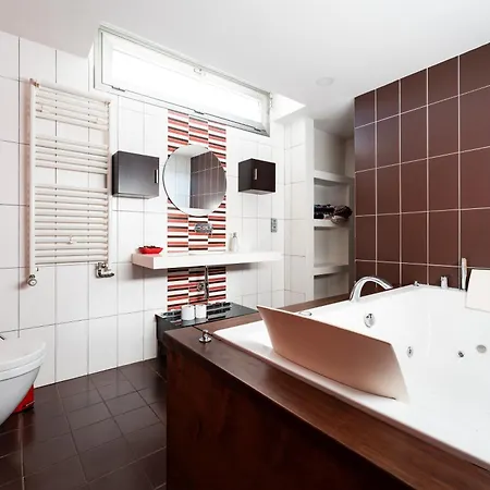 Almendros Villa Fuengirola