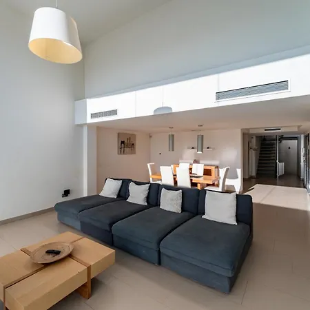 Almendros Villa Fuengirola